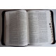 Biblia de studiu pentru o viata deplina [Editie de lux, coperta piele rosie, cu fermoar, aurie, index de cautare]
