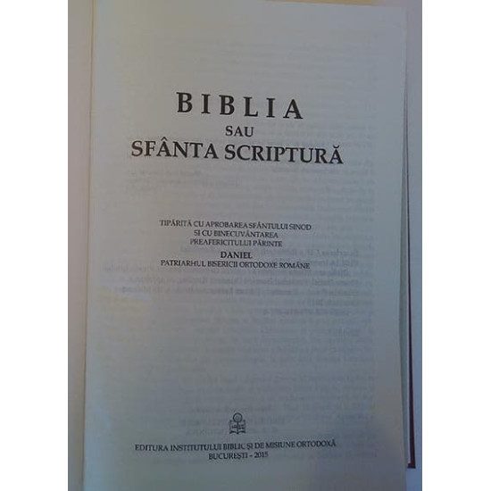 Biblia ortodoxa, coperta piele neagra fermoar mare 073 (cu aprobarea Sf. Sinod)